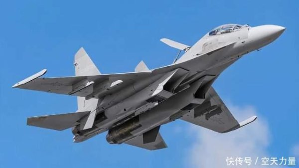 富隆咨询 东海上空惊险一幕：歼16爆捶外军隐身战机，央视曝光战斗细节